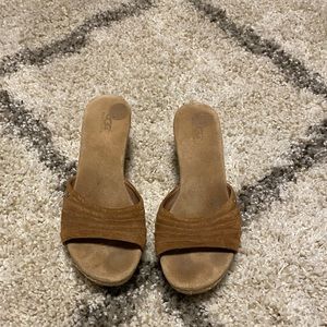 Ugg sandals
